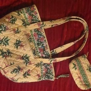 💖Vera bradley quilted tote with bag